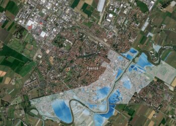Alluvione Emilia-Romagna: i danni sono visibili dallo spazio