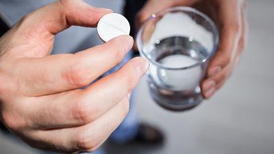 Aspirina nella prevenzione degli infarti: studio rivela bassa adesione tra i pazienti cardiopatici