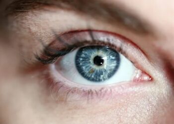Parkinson: marcatori precoci rilevati dalle scansioni oculari