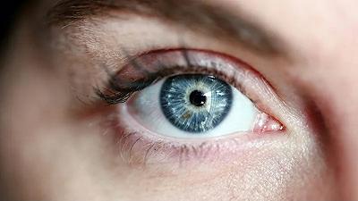 Parkinson: marcatori precoci rilevati dalle scansioni oculari