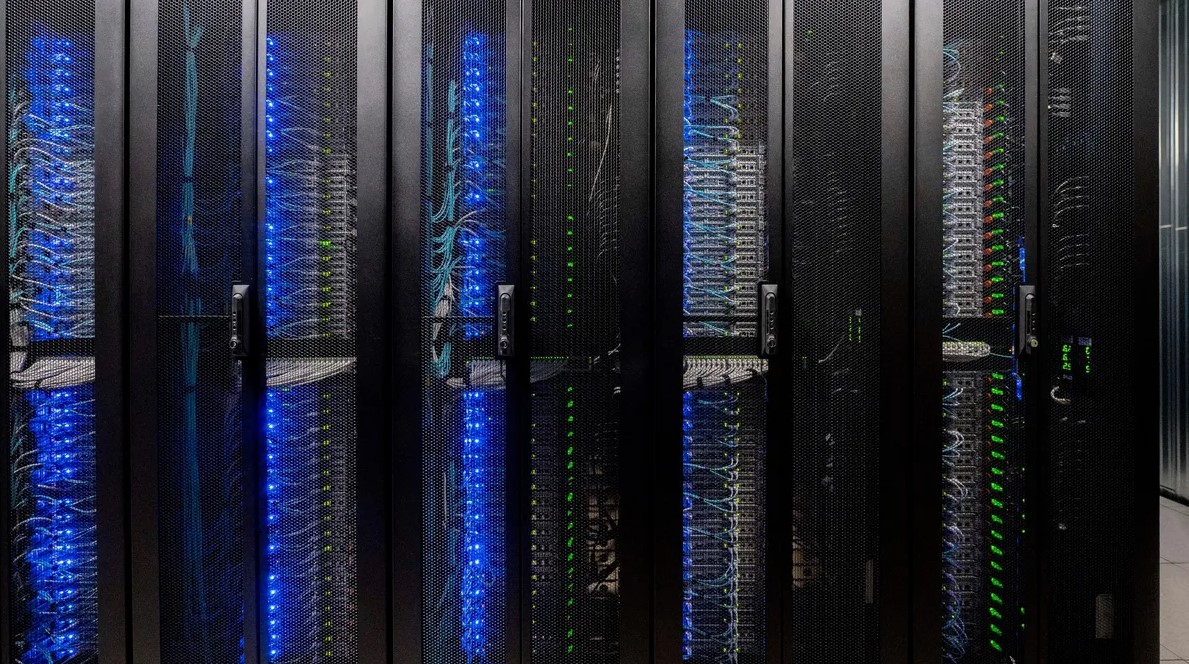 ChatGPT consuma mezzo litro d’acqua ad ogni interazione con gli utenti