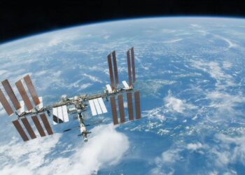 Ricerca medica e manutenzione delle tute spaziali: settimana movimentata per la ISS