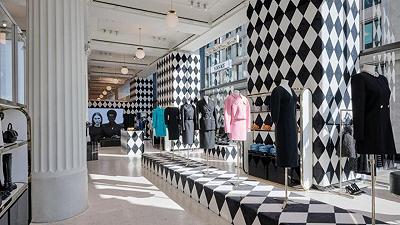 Versace: nuovo corner shop presso Selfridges a Londra