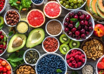 Dieta antiossidante: benefici per la salute e alimenti chiave