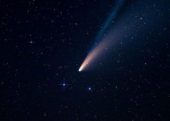 Cielo di settembre 2023: equinozio d'autunno e cometa Nishimura