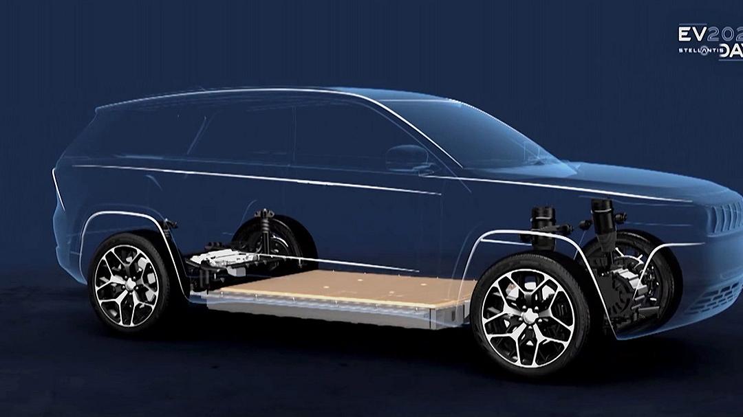 Stellantis annuncia: Obiettivo 50% di riduzione del peso delle batterie dei veicoli elettrici entro il 2030