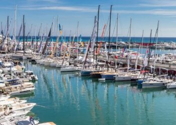 Filiera nautica di Genova: il sindaco Bucci ne elogia il successo e prevede un futuro luminoso