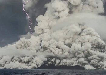 Vulcano Hunga Tonga: l'eruzione ha scatenato correnti sottomarine da record