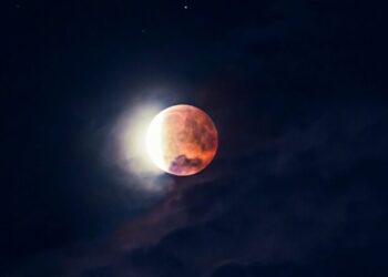 Cielo di ottobre 2023: in arrivo l'eclissi di Luna e la Notte della Luna
