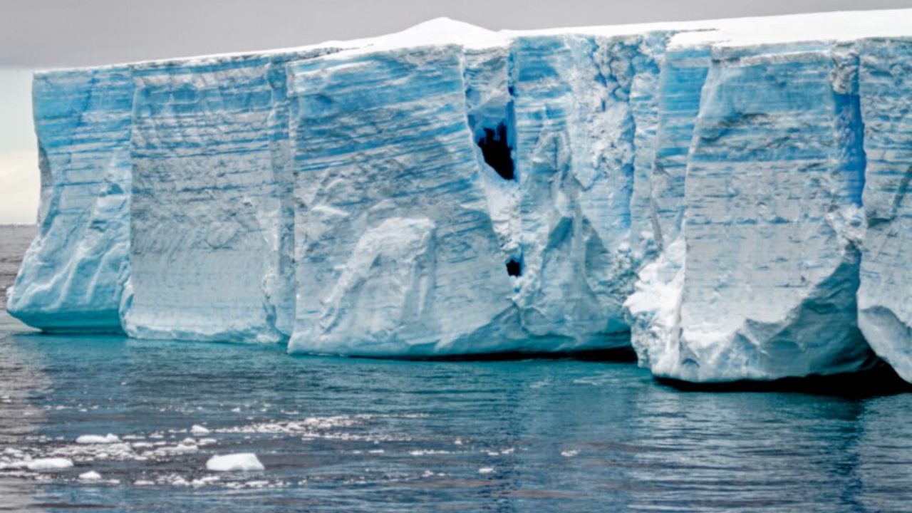 Antartide: scoperta nuova circolazione oceanica sotto le piattaforme di ghiaccio