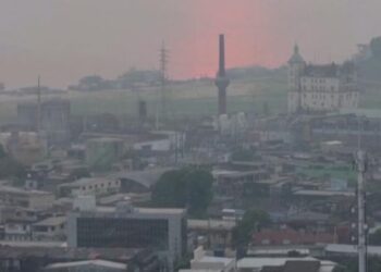 Incendi in Amazzonia: si registra l'emergenza fumo in alcune città del Brasile