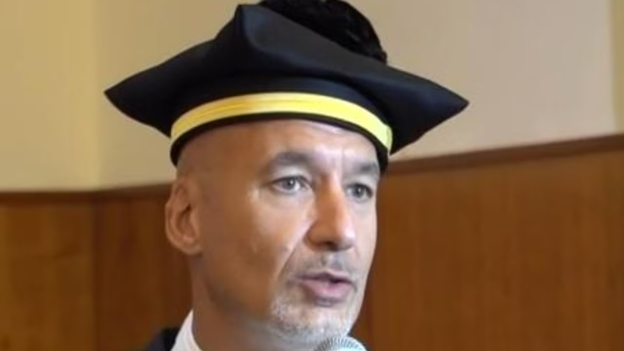 L’astronauta Luca Parmitano riceve la laurea honoris causa in Scienze del trasporto marittimo ed aereo