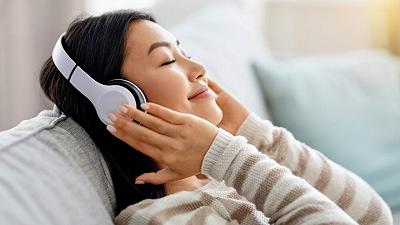 Potere terapeutico della musica: i brani preferiti possono ridurre il dolore