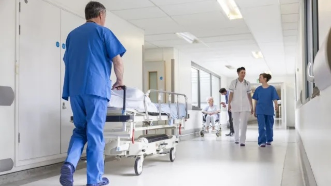 Indagine Fnomceo: il 76% degli italiani preferisce una sanità pubblica e accessibile