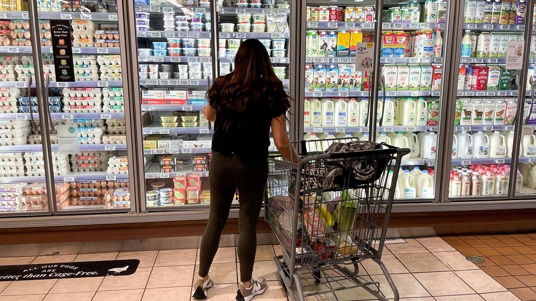 Inflazione USA: i prezzi al consumo salgono al 3,7% a settembre superando le aspettative