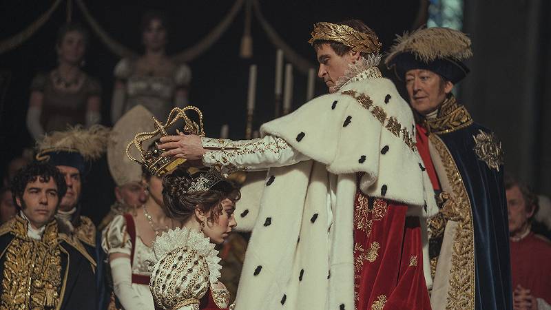 Joaquin Phoenix e Vanessa Kirby
