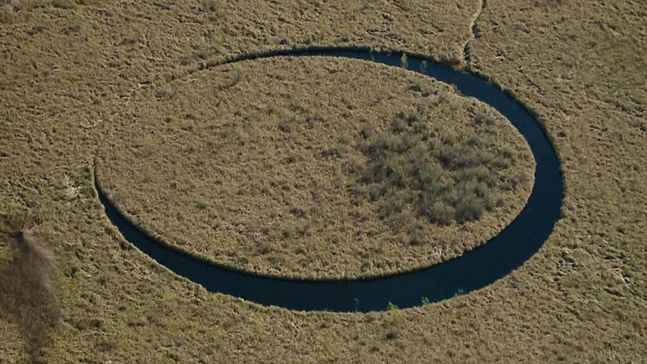 El Ojo, l’isola che ruota su se stessa: dove si trova