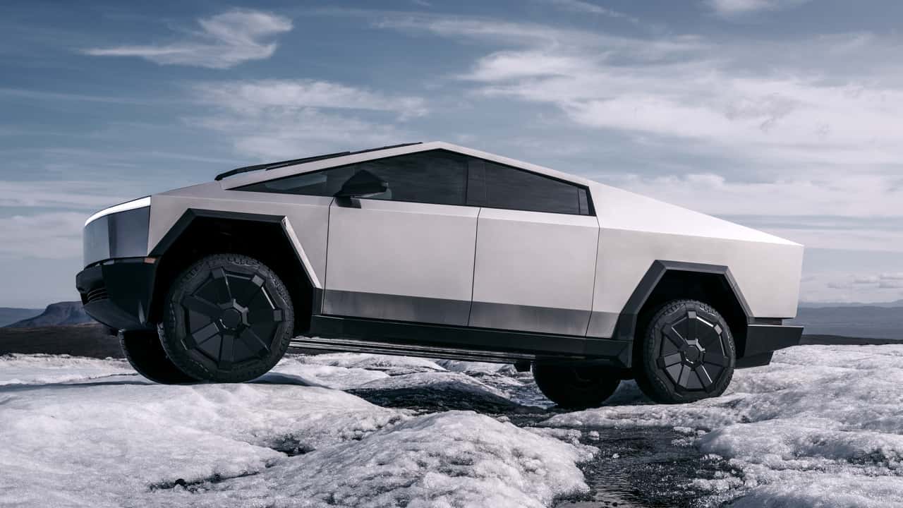 Tesla Cybertruck: l’innovazione senza precedenti