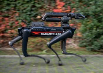 Saetta: il primo cane robot dell'Arma dei Carabinieri