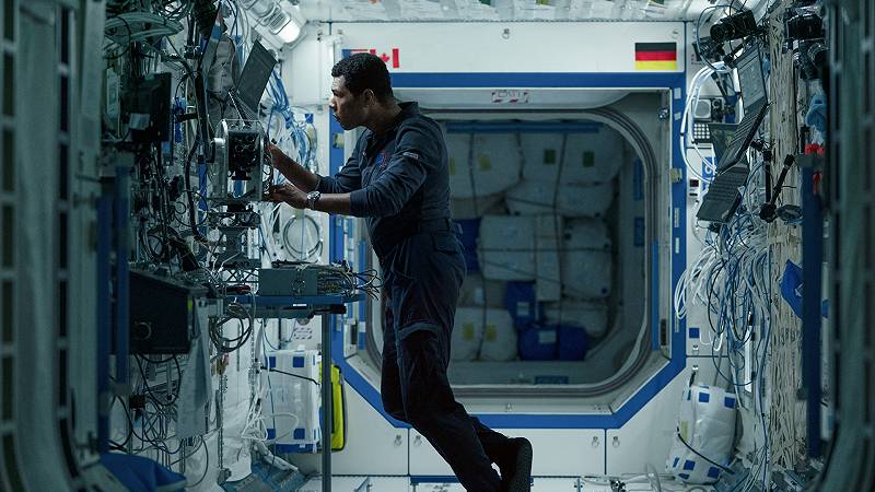 Constellation, l'intervista a Noomi Rapace, Jonathan Banks, James D'arcy e William Catlett