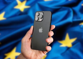 Apple multata per 1,8 miliardi di euro: l'Unione Europea che dà ragione a Spotify