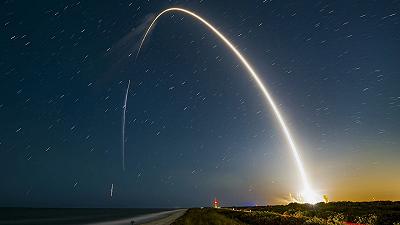 Falcon 9: il primo stadio del razzo vola per la ventesima volta