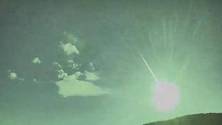 Meteorite in Spagna e Portogallo: una scia luminosa ha attraversato i cieli