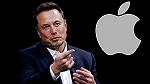 Botta e risposta tra Elon Musk e OpenAI dopo le minacce dell’imprenditore di bannare Apple