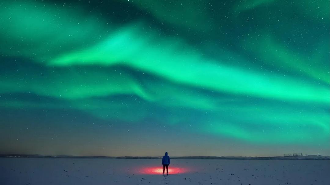 Aurora di pioggia polare: il fenomeno colpisce l’atmosfera terrestre