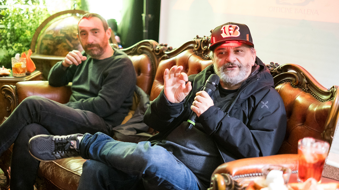 Manetti Bros, intervista ai maestri del cinema di genere: “Oggi i finanziamenti statali aiutano anche il nostro cinema”