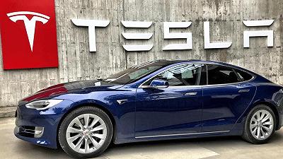 Un sondaggio ha rilevato che Tesla sta perdendo appeal tra la generazione Z