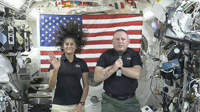 I due astronauti bloccati sulla Stazione Spaziale Internazionale si dedicano al giardinaggio