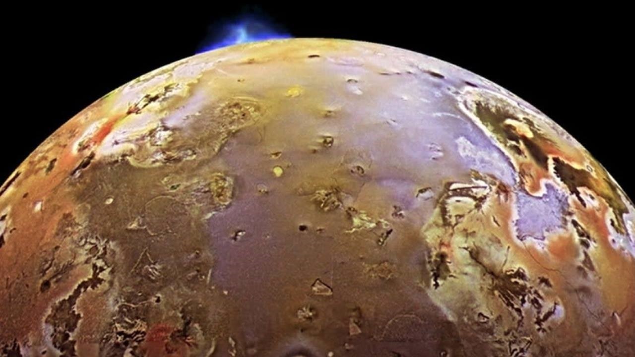 La sonda Juno della NASA ha individuato un nuovo vulcano sulla luna di Giove