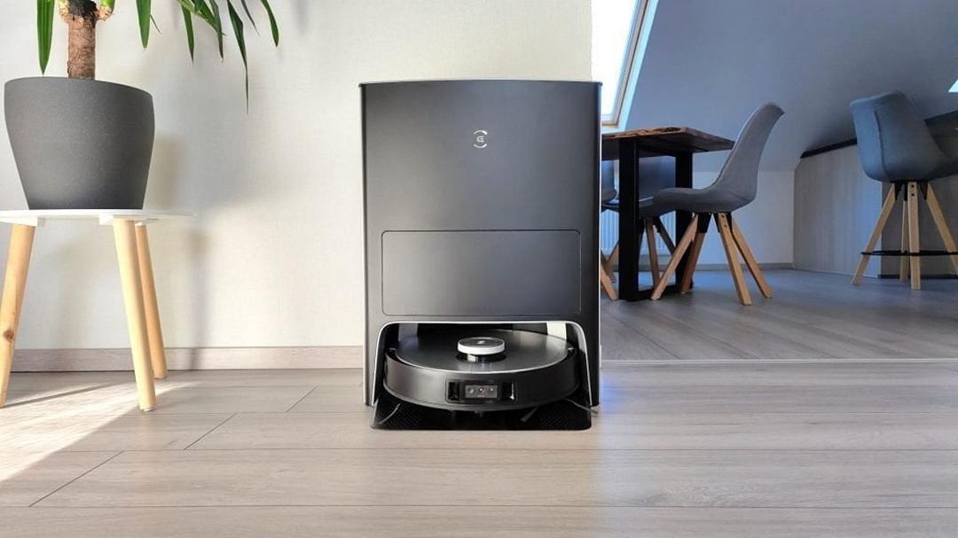 Ecovacs Deebot, quando i robot aspirapolvere ti spiano dentro casa: l’inchiesta di ABC News