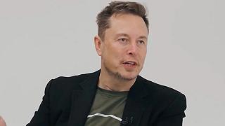 Elon Musk fa una promessa sconvolgente sugli alieni