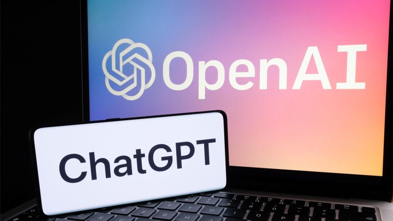 ChatGPT diventa un motore di ricerca: OpenAI sfida Google