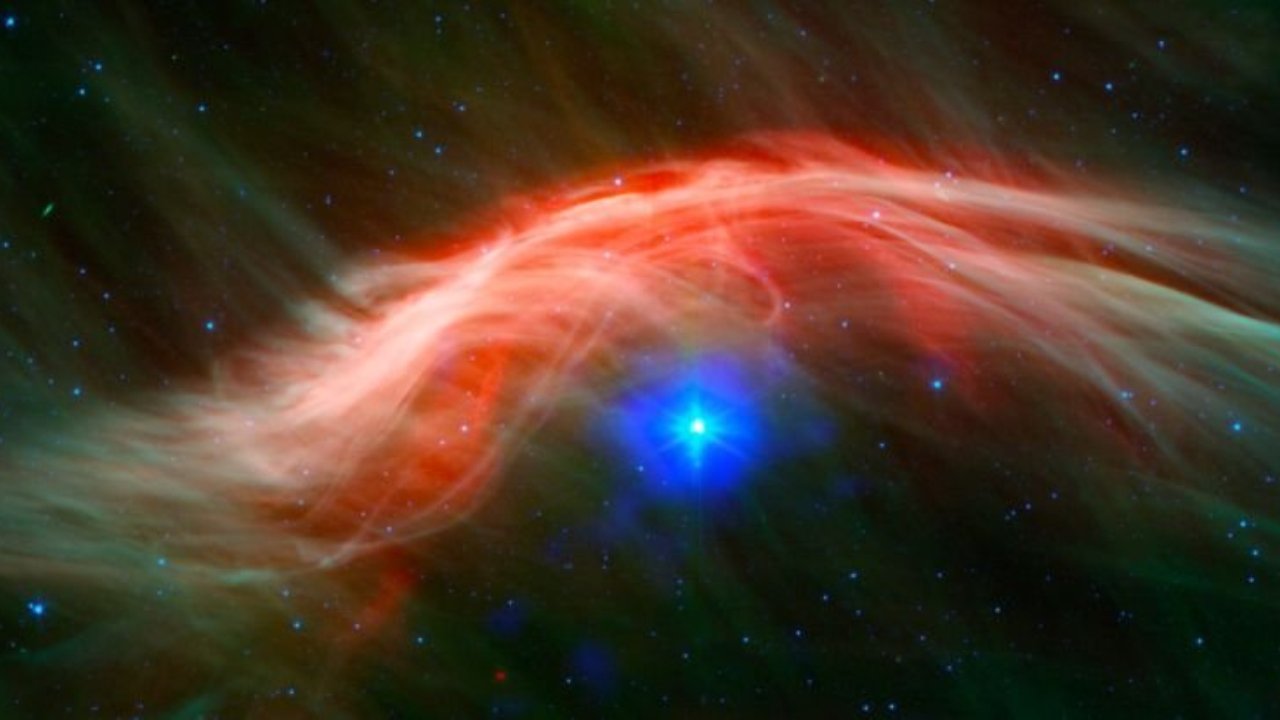 Zeta Ophiuchi, una stella in fuga espulsa da un'esplosione di supernova