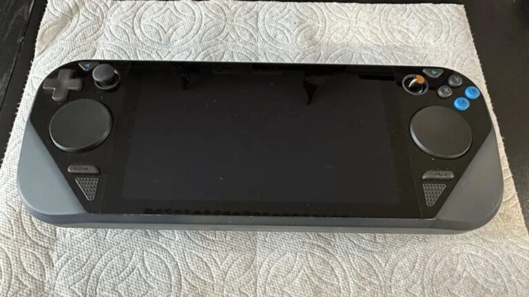 Raro prototipo di Steam Deck venduto su eBay a 2000 dollari