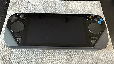 Raro prototipo di Steam Deck venduto su eBay a 2000 dollari
