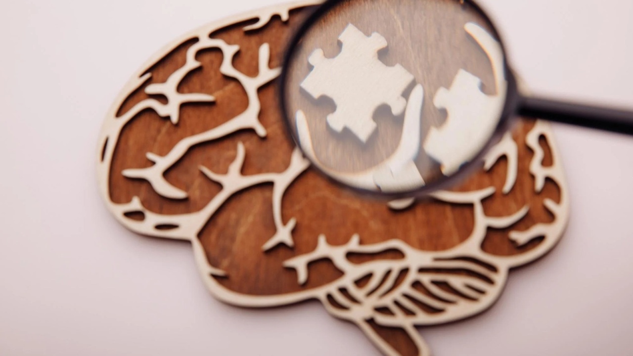 Una nuova era nella diagnosi: la ricerca che anticipa la demenza di un decennio