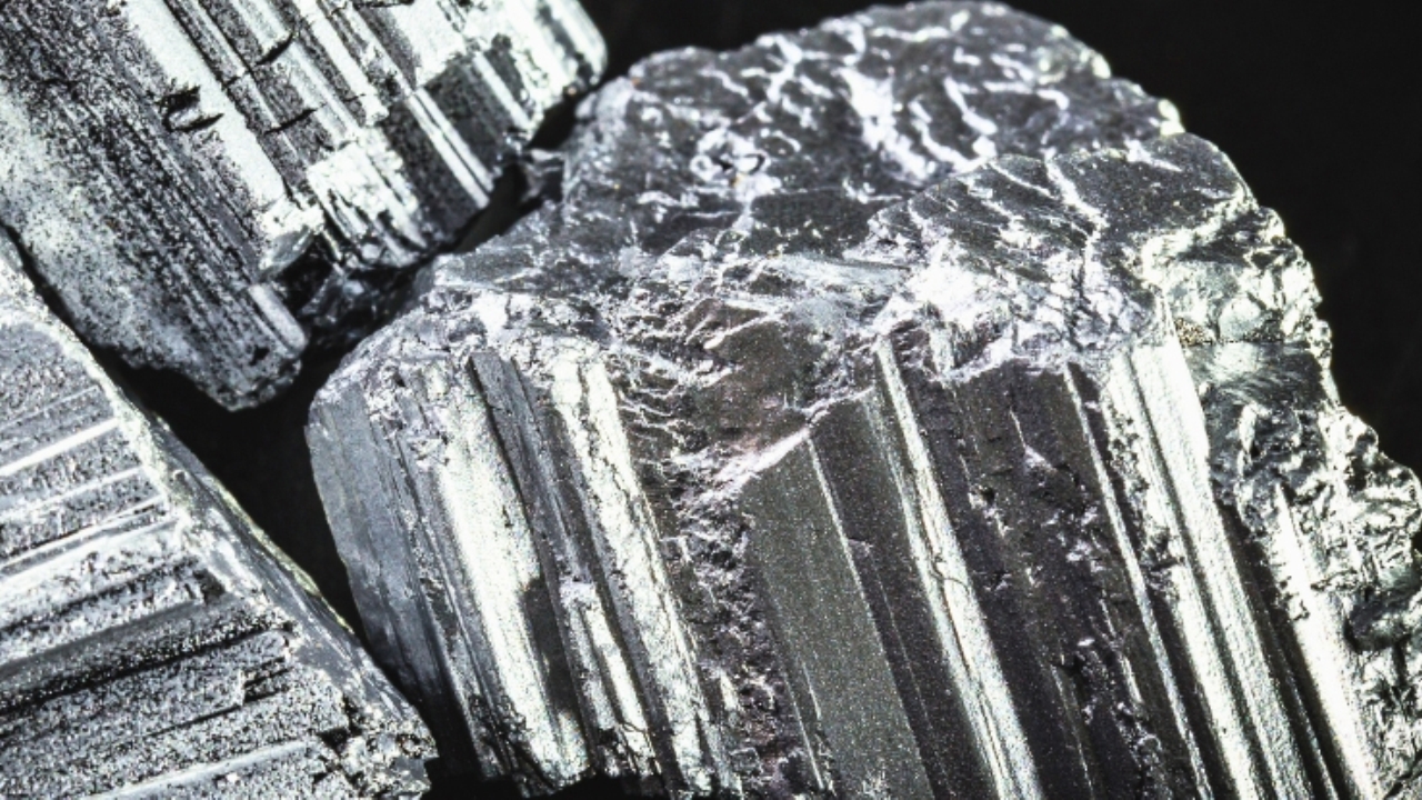 Kazakistan al centro dell’attenzione globale: individuato un grande giacimento di terre rare