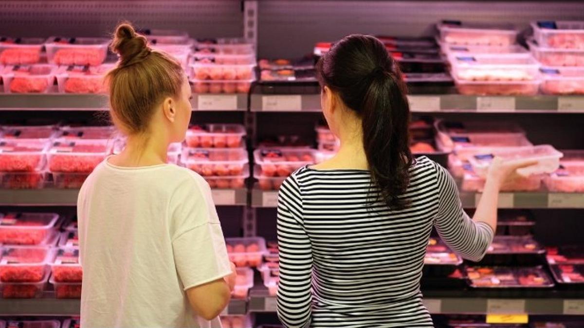 La rivoluzione della dieta sostenibile: come mangiare carne rispettando il pianeta