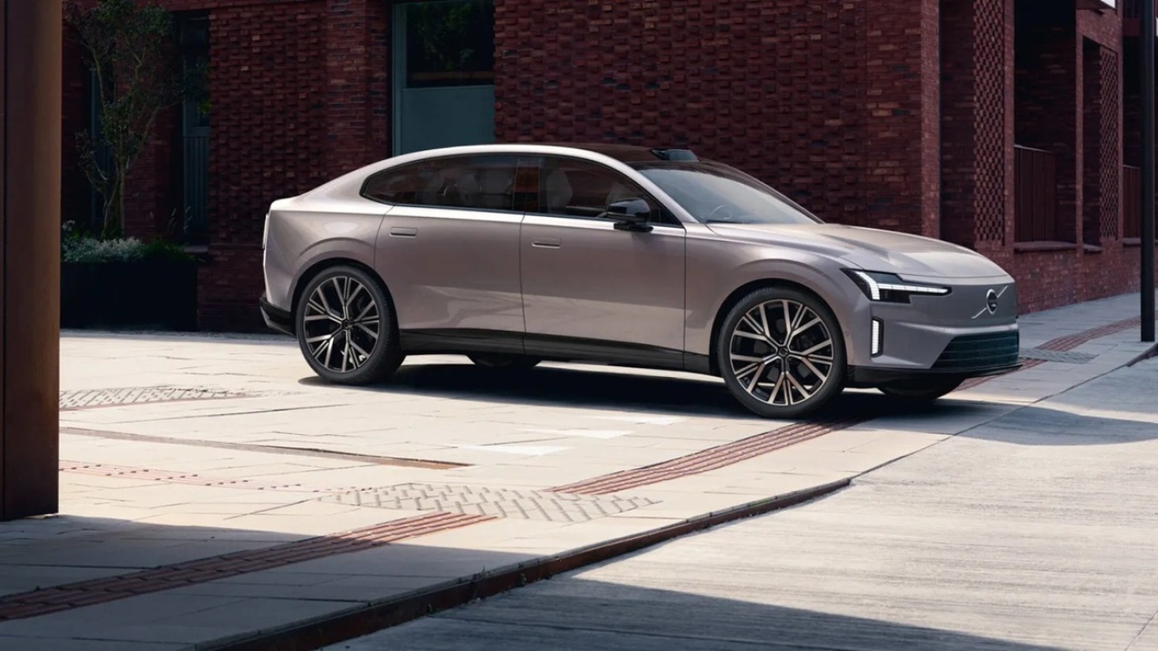 Volvo ES90: l’auto elettrica che ridefinisce il lusso su strada