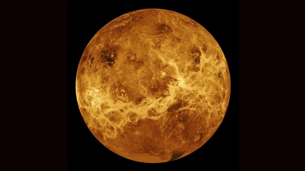 Venere, il pianeta senza placche in continua trasformazione