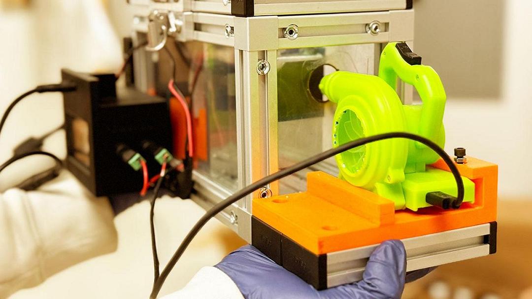 Un piccolo dispositivo economico sta cambiando il modo in cui analizziamo la qualità dell’aria