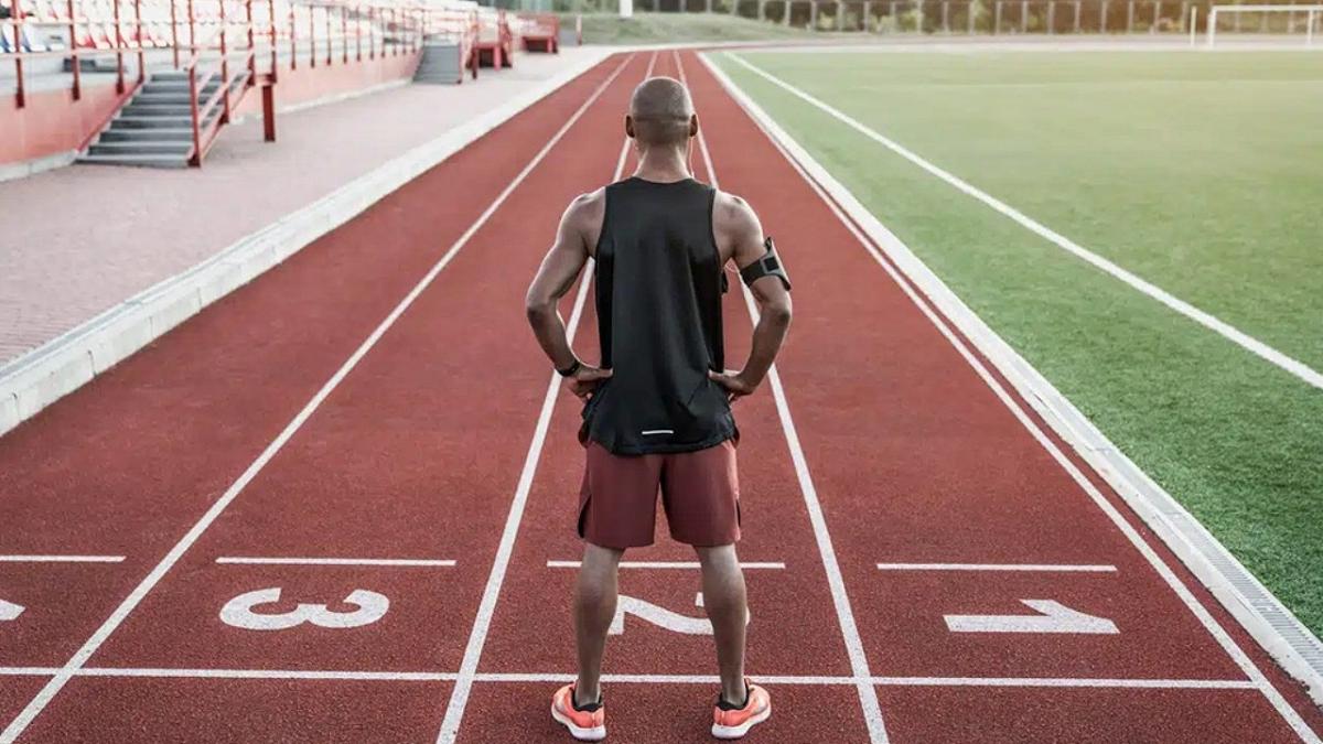 Affrontare le avversità nello sport: una nuova prospettiva sulla resilienza degli atleti