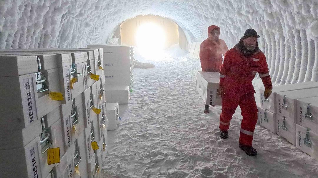 Ghiaccio millenario: la capsula del tempo più antica della Terra sta per essere svelata