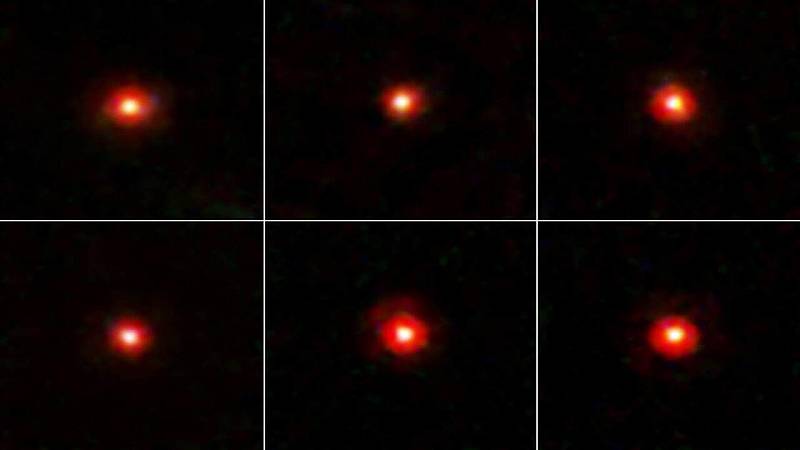puntini rossi dell'Universo