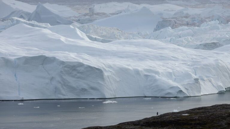 La composizione chimica del ghiaccio della Groenlandia svela un mistero geologico ancora irrisolto