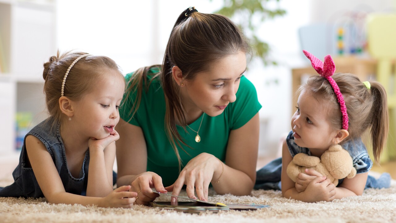 Leggere insieme ai bambini può fare molto più di quanto immagini